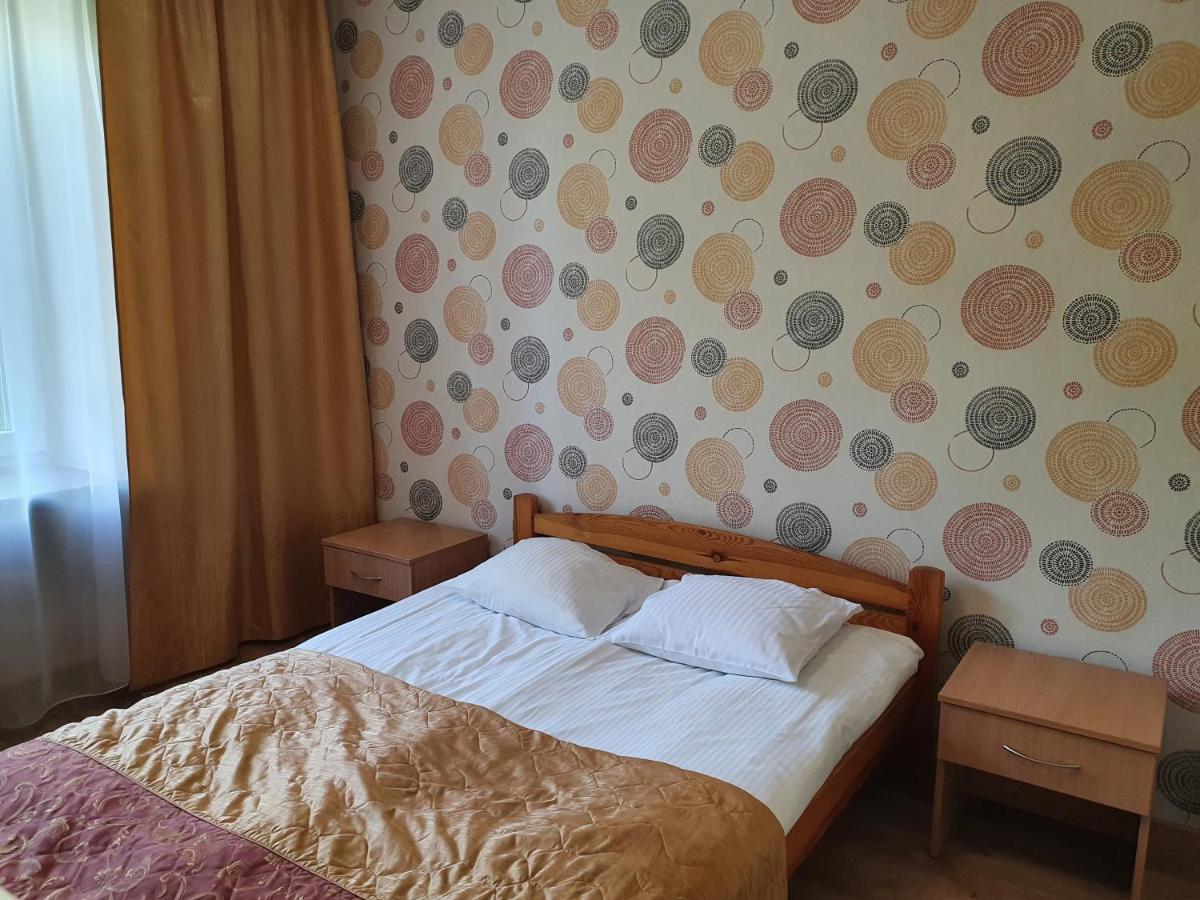 ז'שוב Hotel Iskra מראה חיצוני תמונה